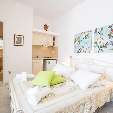 Ageliki Sifnos Platis Gialos (Sifnos)