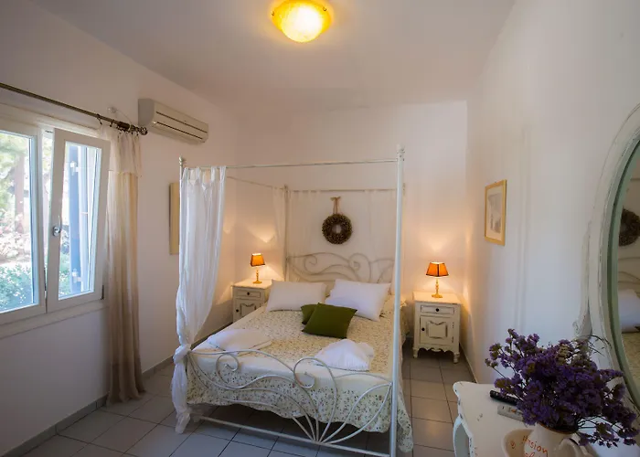 Ageliki Sifnos Bed and Breakfast