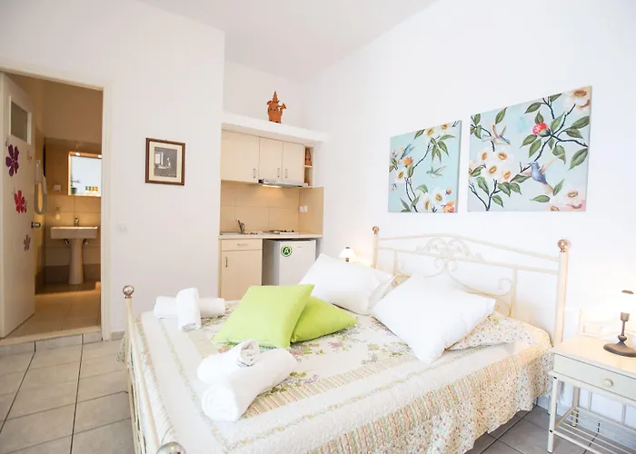 Ageliki Sifnos Platis Gialos (Sifnos)